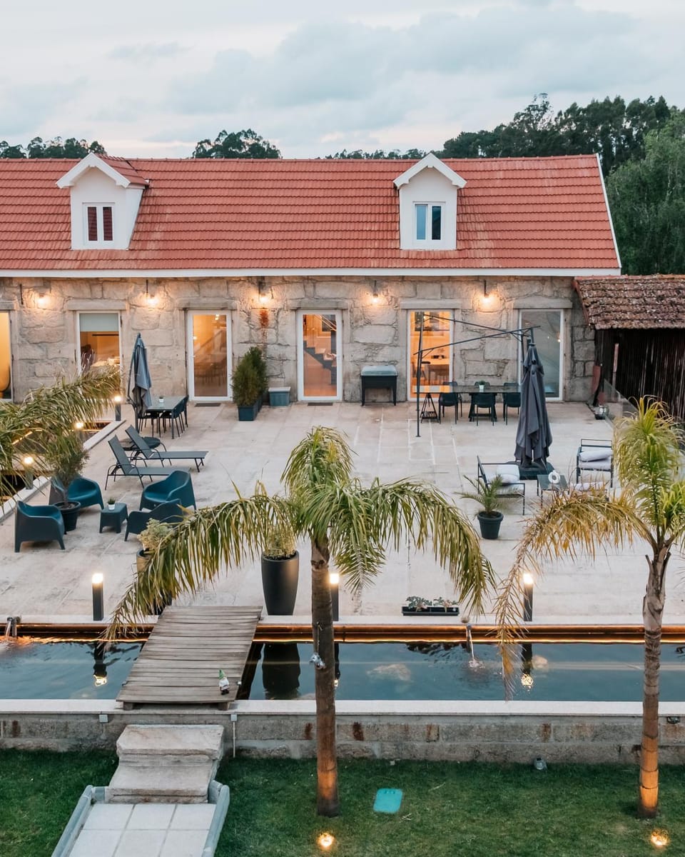 Property building, Patio, Garden, Garden view