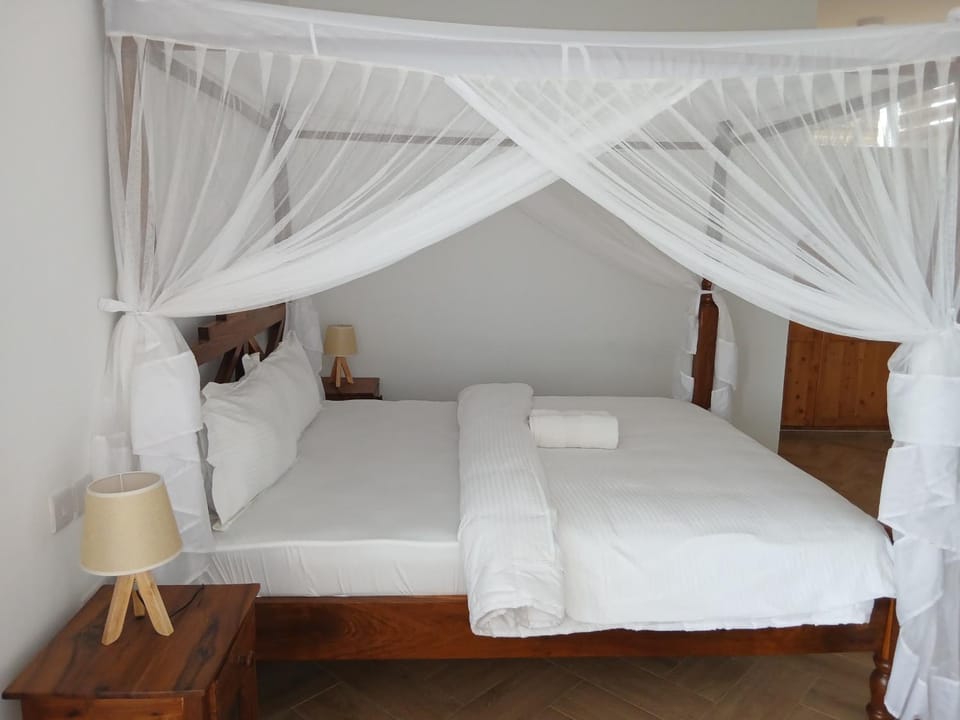 Bird of Paradise Eco Lodge Bed and Breakfast in Arusha