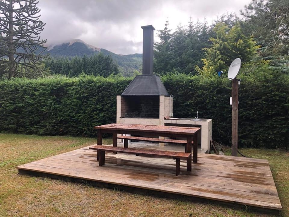 Natural landscape, BBQ facilities, Garden, Garden view, Mountain view