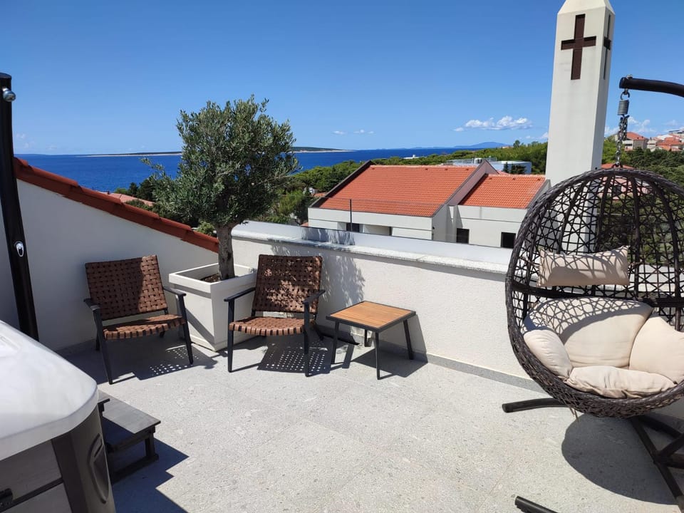 Apartment Sunrise Mandre Apartment in Novalja
