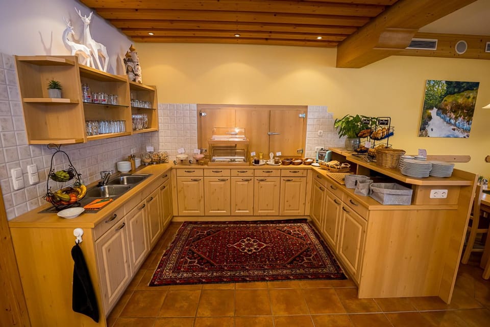 Breakfast, Buffet breakfast, Internal: Not applicable to any particular room