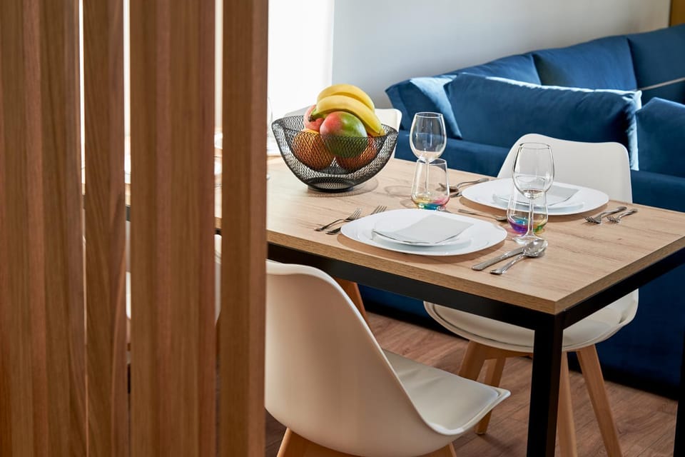 Food and drinks, Dining area