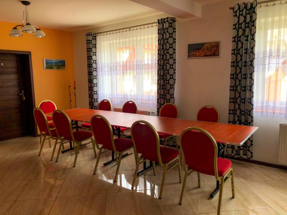 Dining area, Meeting/conference room