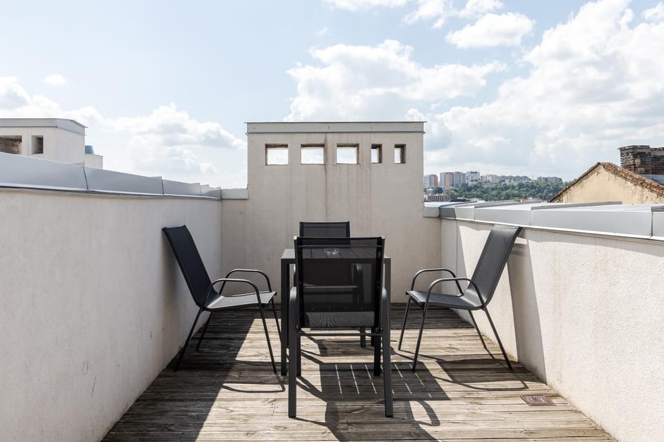 Balcony/Terrace, City view, Street view