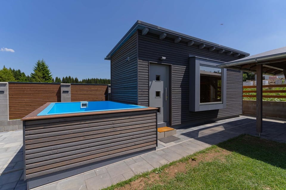 Pool view, Swimming pool