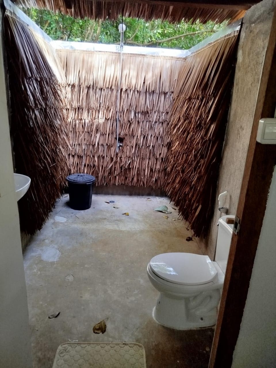 Little Nomads eco-guesthouse Hostel in Central Visayas