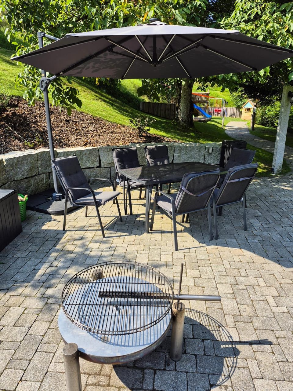 Patio, Spring, Day, BBQ facilities, Garden, Garden view