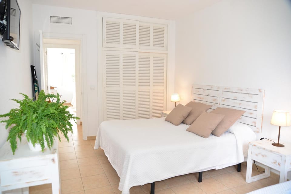 Apartamentos CostaMar 1; Apartamento nº11 Apartment in Es Pujols