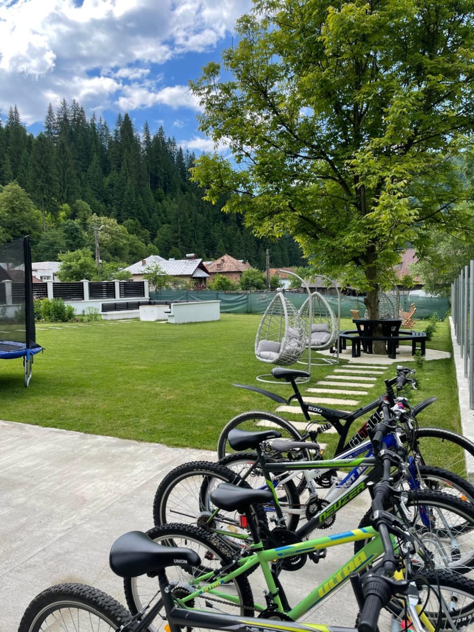 Garden, Seating area