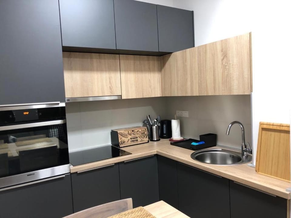 Coffee/tea facilities, Kitchen or kitchenette, pet friendly, stove