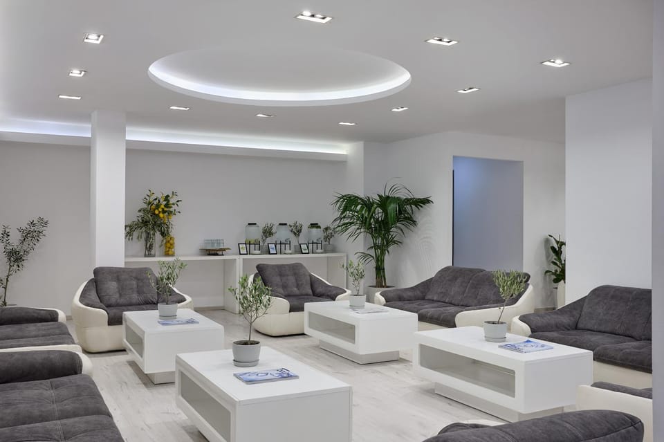 Lobby or reception, Seating area