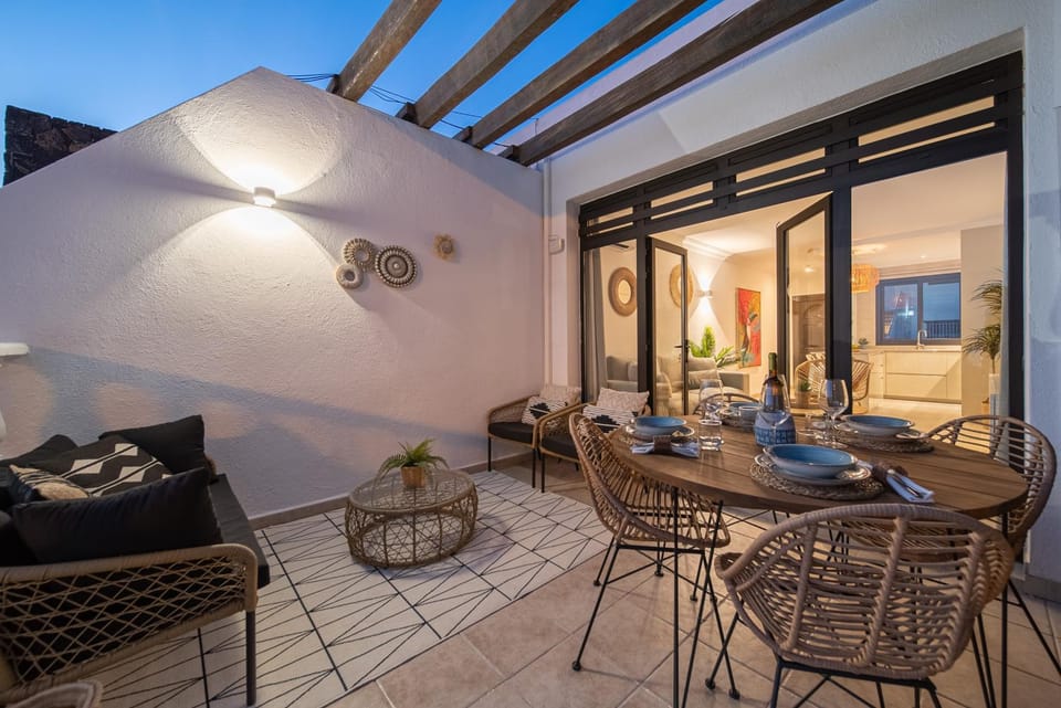 Balcony/Terrace, Dining area, Sea view