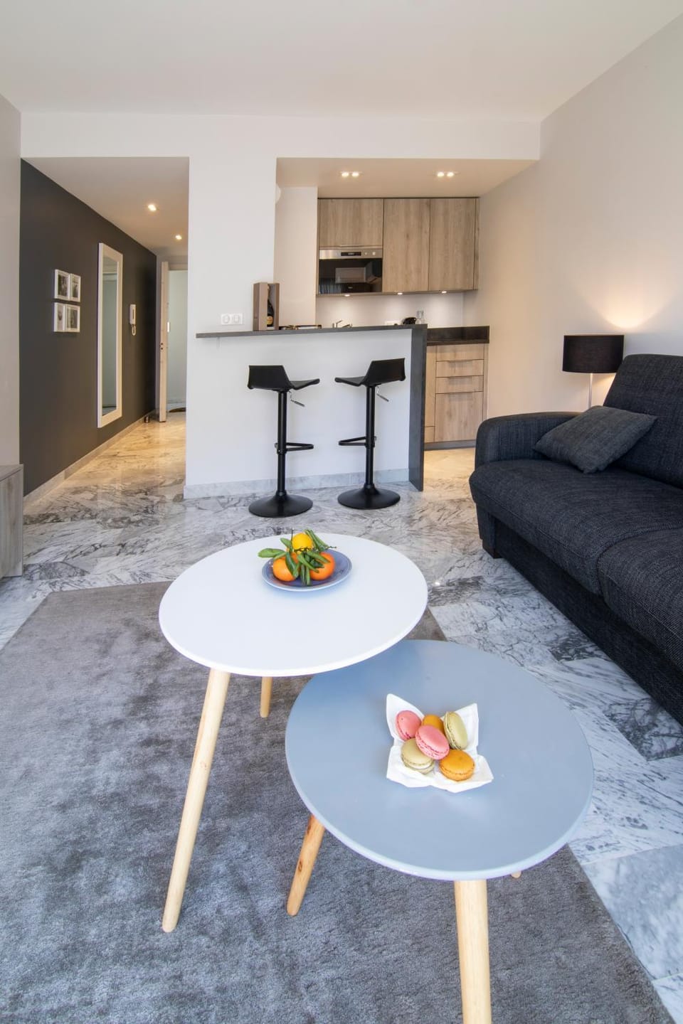 Bed, Kitchen or kitchenette, Living room