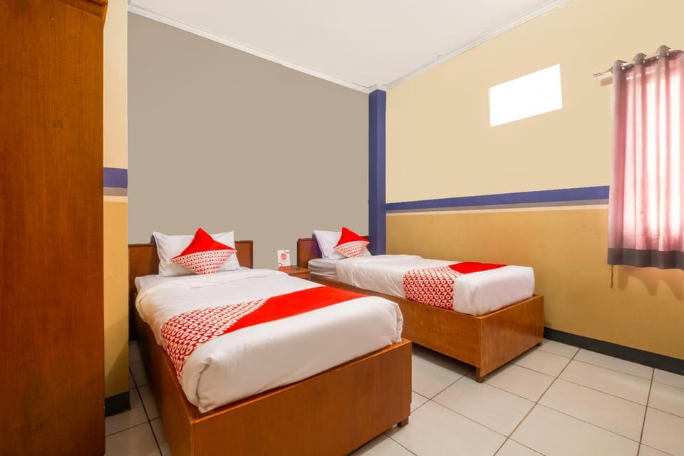 Bedroom, Bedroom
