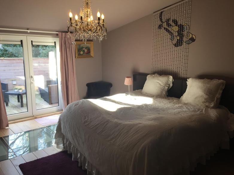 Chambre chez Françoise Bed and Breakfast in Wallonia, Belgium