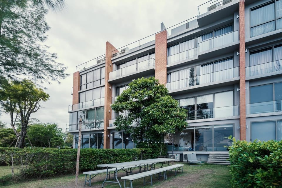 Property building, Day, Natural landscape, Garden