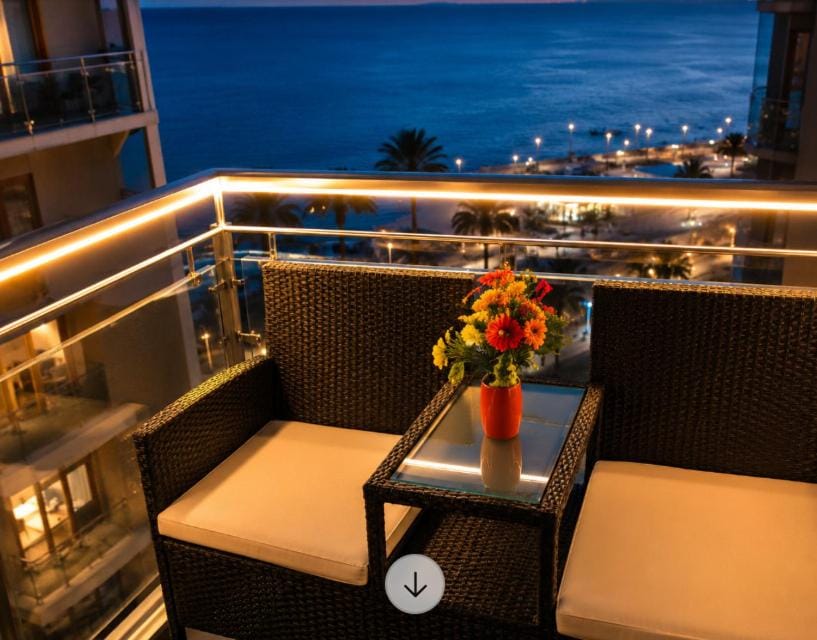 Night, View (from property/room), Balcony/Terrace, Seating area, Sea view