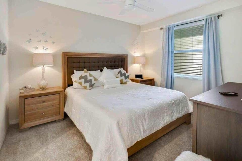 Lovely 2BR Codo with 2Clubhouses & Kids Splash Pad House in Kissimmee
