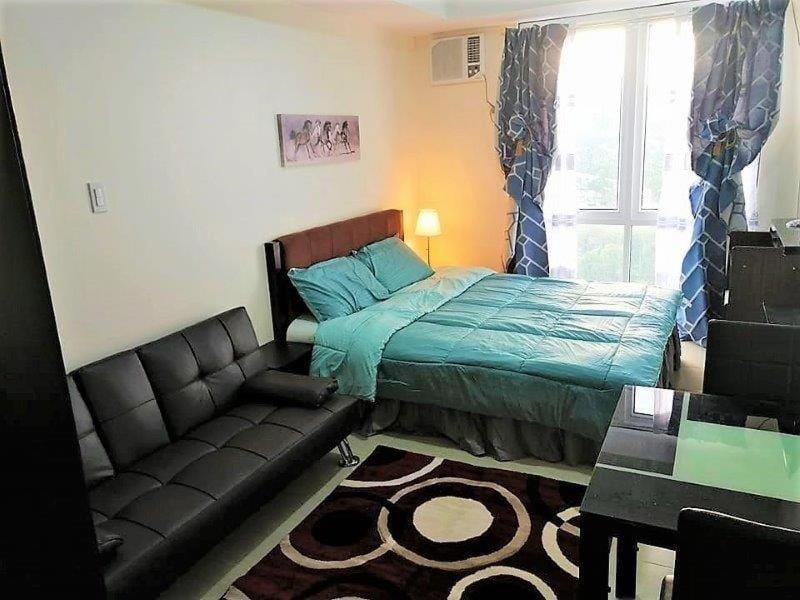 City View Condotel- Short and Long Term Staycation Apartment in Pasig