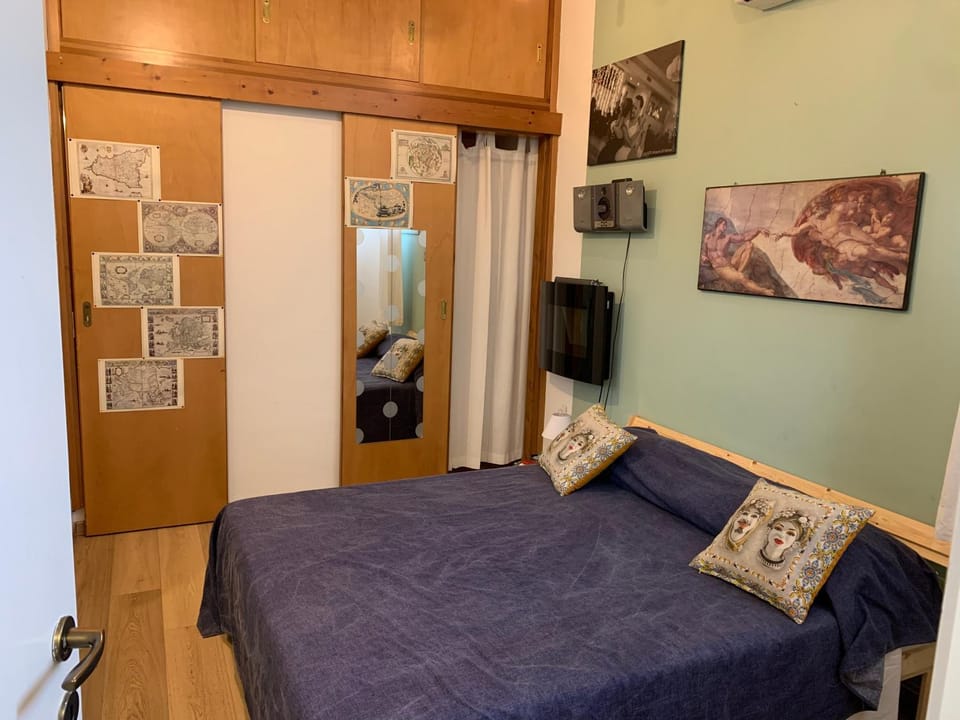 Alfredo Apartment a casa di alfredo House in Palermo