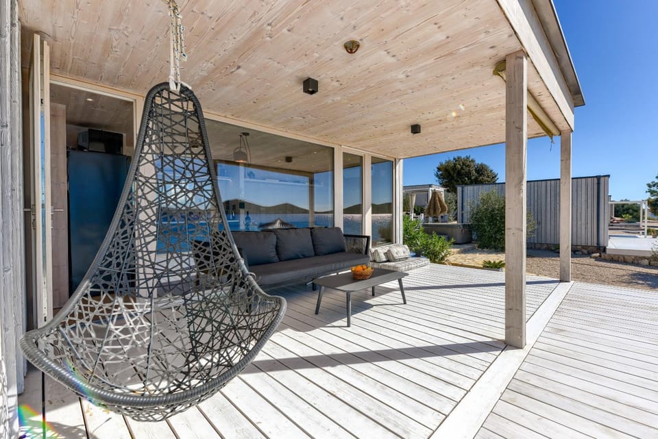 ☆2BR Beach Design Villa21☆ SeaView & PrivateCinema Villa in Šibenik-Knin County, Croatia
