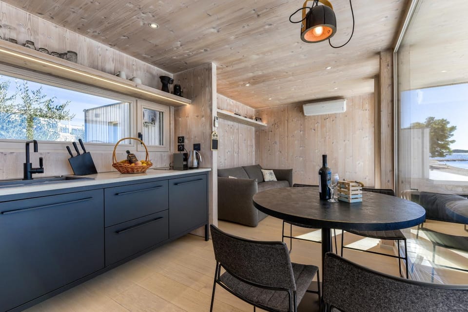 ☆2BR Beach Design Villa21☆ SeaView & PrivateCinema Villa in Šibenik-Knin County, Croatia