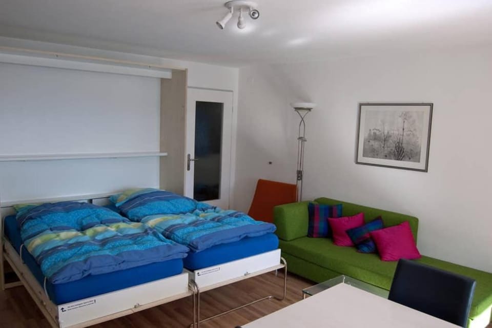 Bed, Photo of the whole room