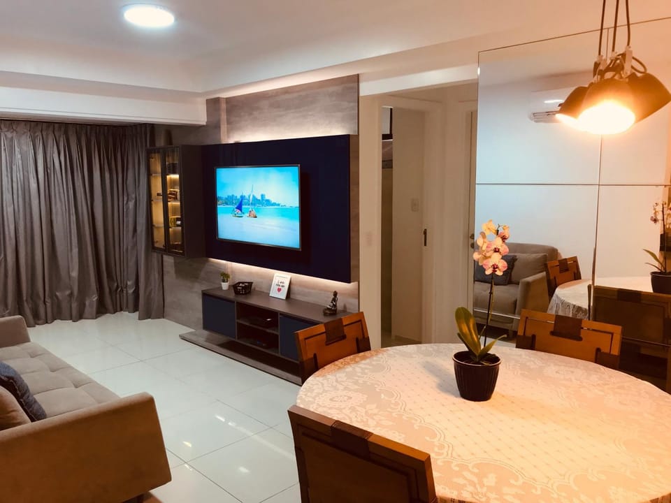 Communal lounge/ TV room, TV and multimedia, Living room, Seating area, Dining area