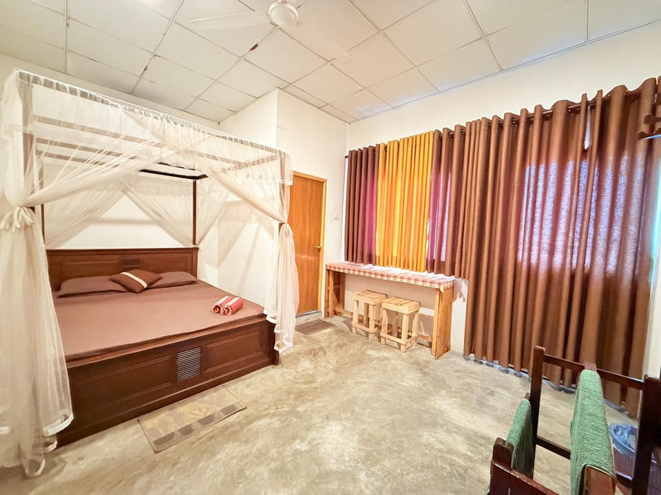 Coconut Reach Bed and Breakfast in Mirissa