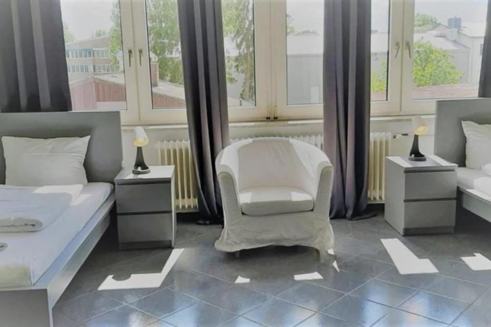 Mehrbettapartment Monteure Küche zentral BoLA 3 Apartment in Hamburg