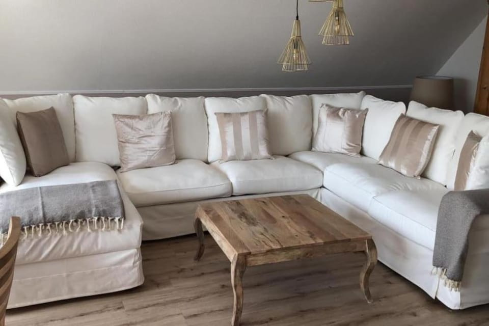 Große Ferienwohnung Hamburg 2 SZ mit Parkplatz BoLA 50b Apartment in Hamburg