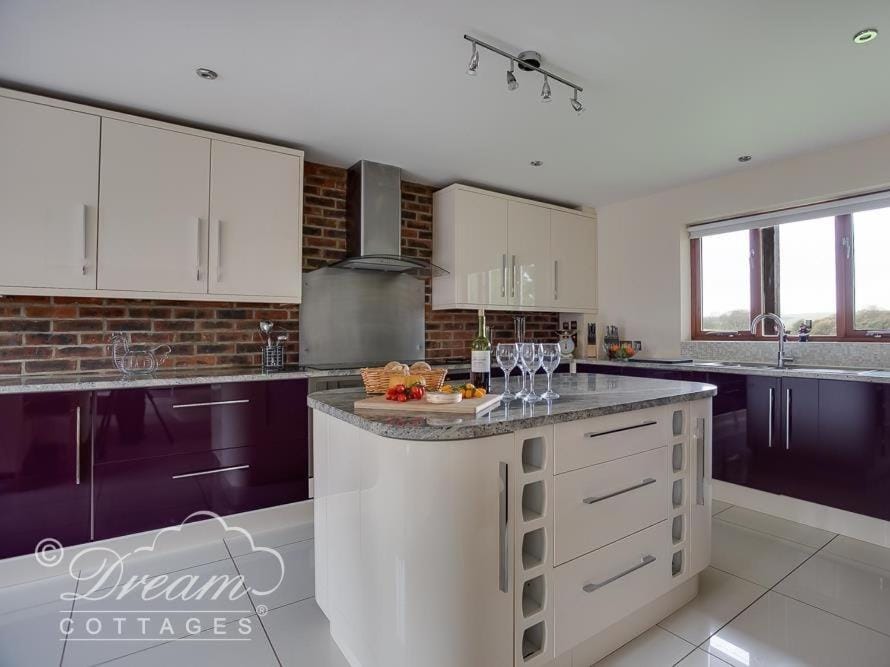 Baytree Lodge House in West Dorset District