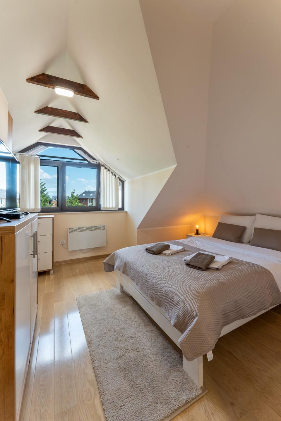 Bed, View (from property/room), Bedroom