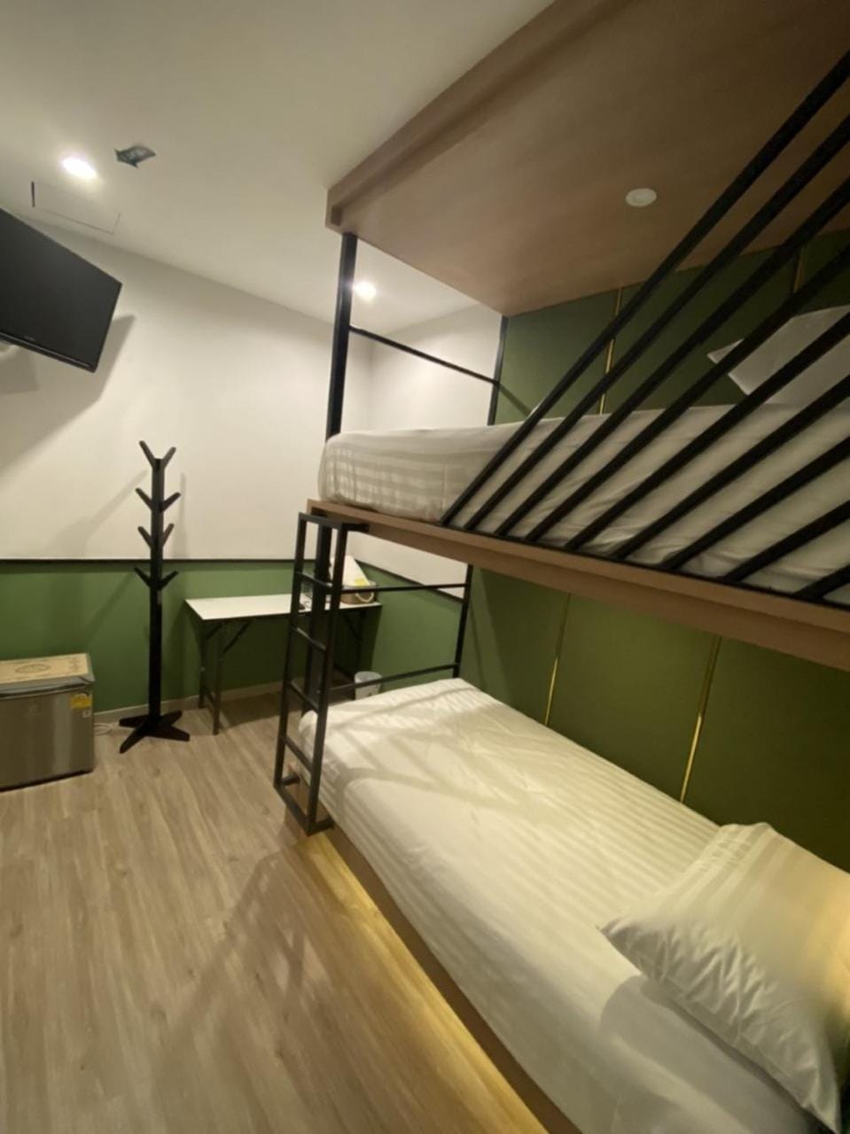 Malades House Bed and Breakfast in Bangkok