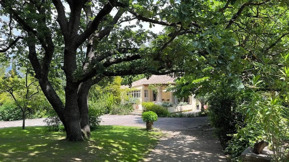 Villa à Fuveau avec piscine privée Villa in French Riviera