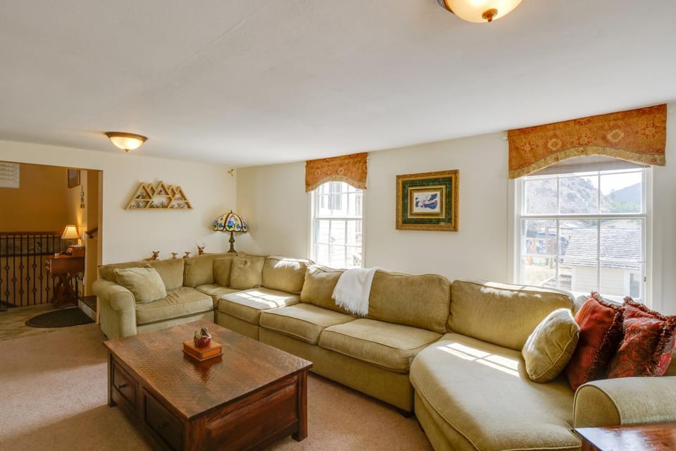 Empire Vacation Rental w/ Fire Pit & Gas Grill! House in Empire