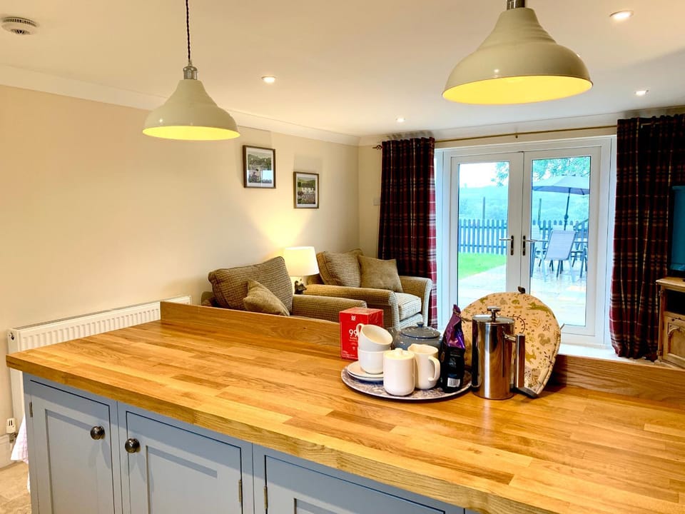 Pottery Cottage House in Wales