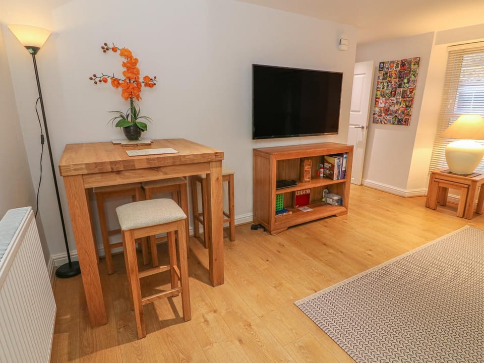 Flat 2 Galloway House Apartment in England