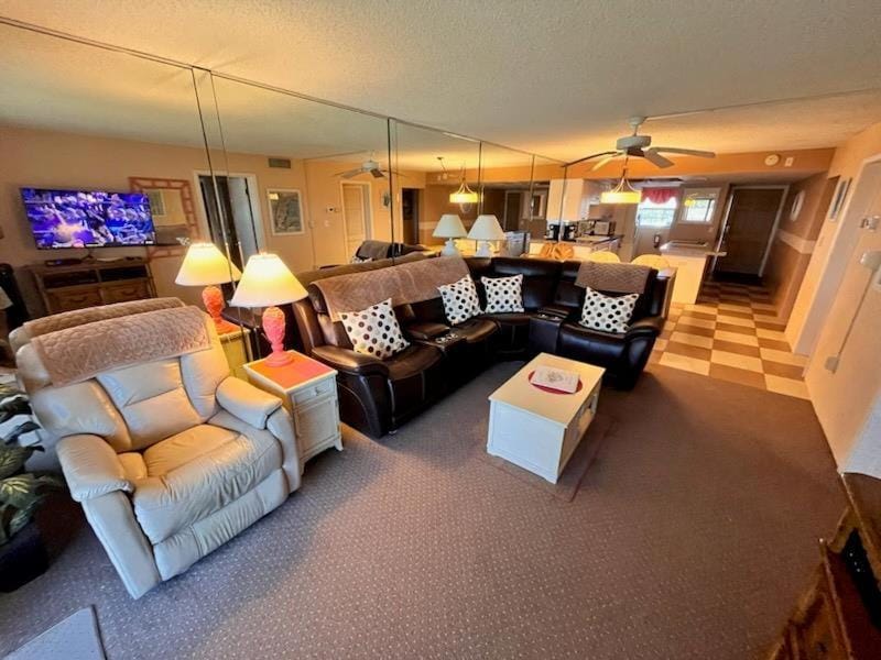 107 - 2/2 Poolside Ocean View Apartment in Edgewater