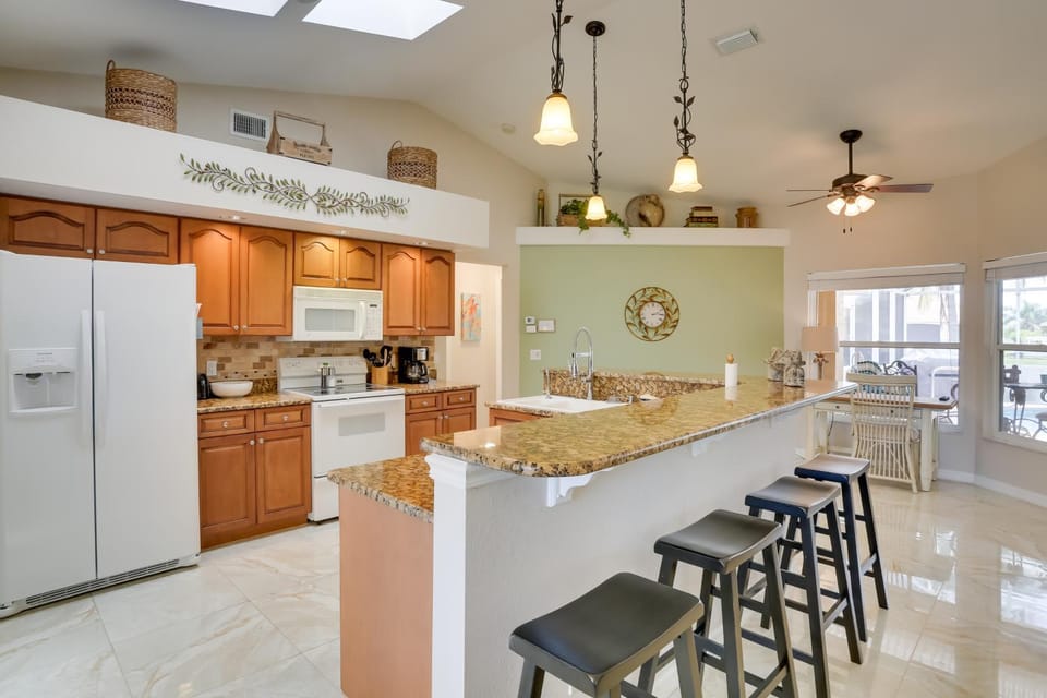 Cape Coral Abode - Near Sun Splash Park & Beach! House in Cape Coral