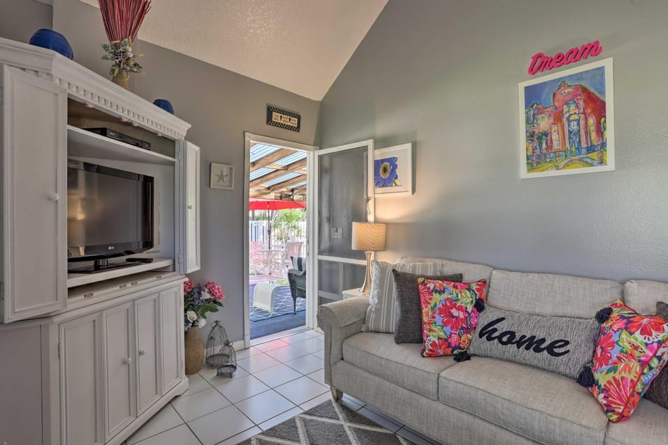 Stuart Apartment w/ Patio Near St Lucie River! Apartment in Port Saint Lucie