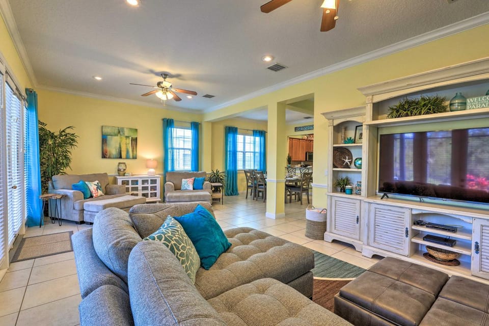 Beautiful Reunion Resort Home < 15 Min to Disney! House in Four Corners
