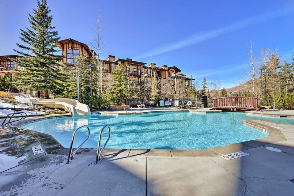 Solitude Creekside Condo - Closest to Ski Lift! House in Wasatch County