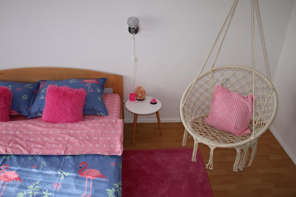 Seating area, Bedroom