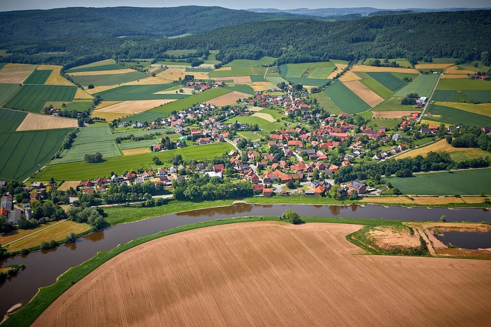 Neighbourhood, Natural landscape, Bird's eye view