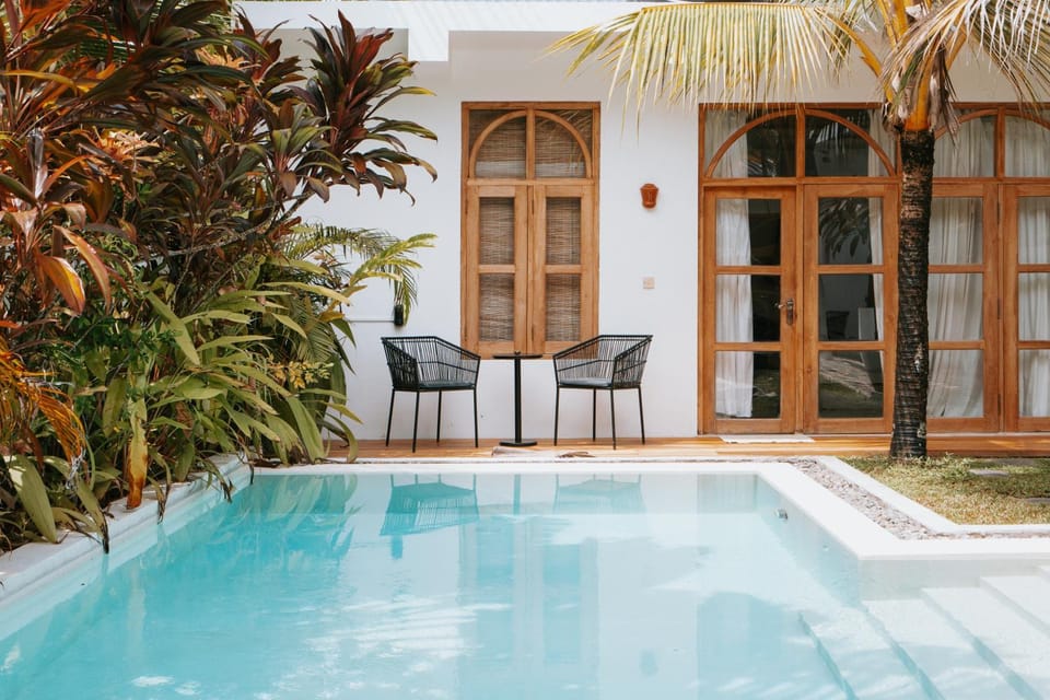 The Oasis Villa Hotel in Ahangama