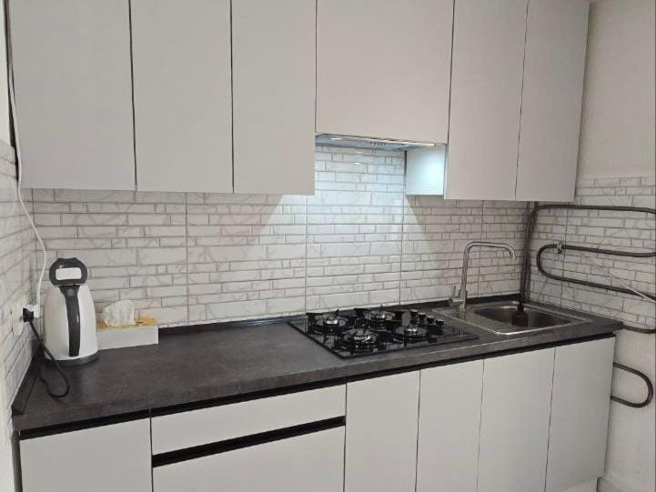 Nice2GreetYou Apartment in Ukraine