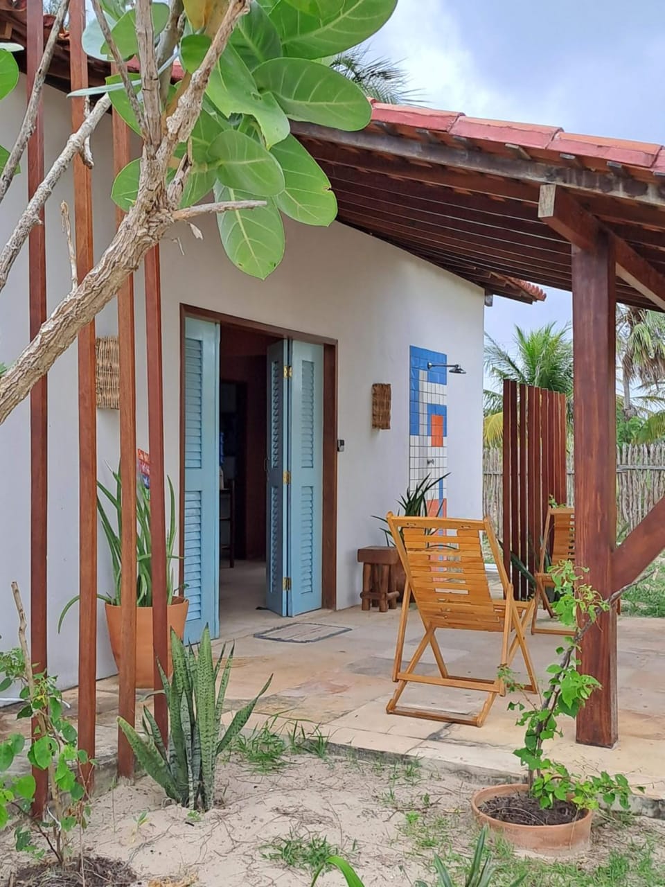 Property building, Patio, Garden, Garden view