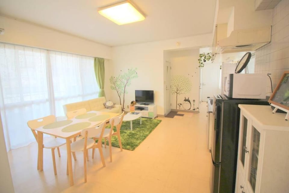 沖縄ライフインゼファー Okinawa Totoro House Apartment in Okinawa Prefecture