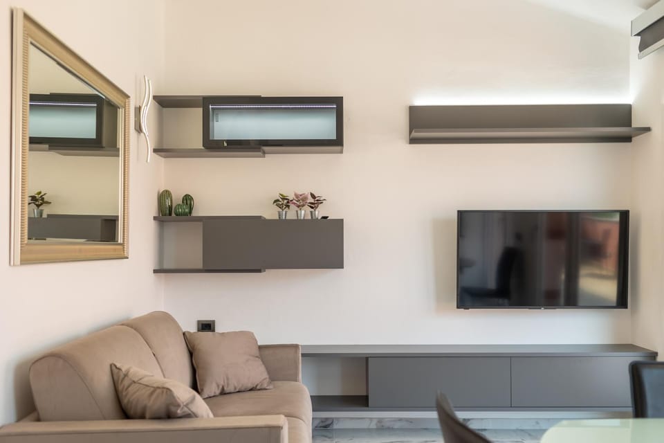 Communal lounge/ TV room, Living room, Evening entertainment, air conditioner